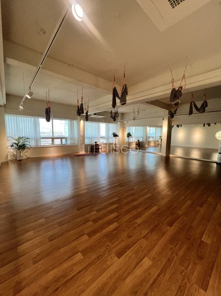 용산역세권,인근 공용주차장 있어 주차용이,현필라테스 성업중,무권리,업종 변경가능 5