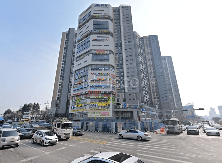 만촌네거리 메디컬타워 병의원 학원 풍부한배후세대 즉시입주 협의가능 2