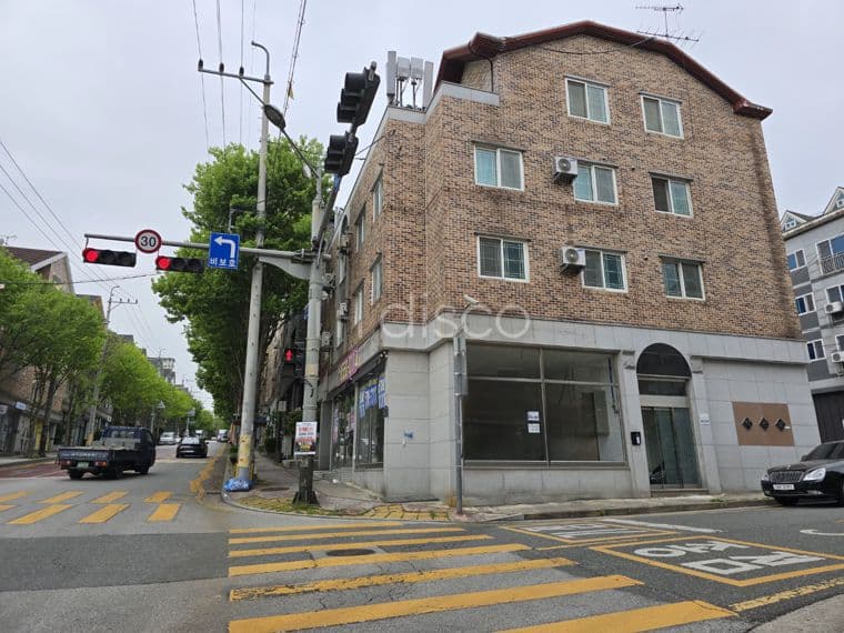 [전주 상가 임대] 효자동3가 신시가지 코너 명당! 1층 무권리 상가 임대 (2000/100) 1