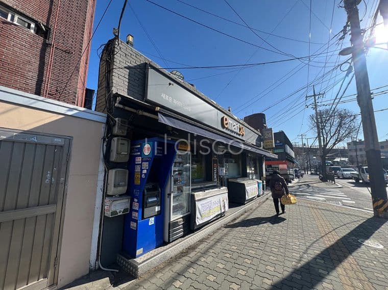 고려대6호선 4번 출구에서 도보 약 1분 초역세권 위치 3