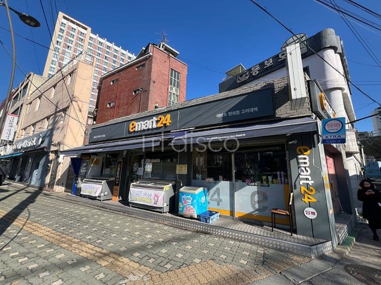 고려대6호선 4번 출구에서 도보 약 1분 초역세권 위치 1