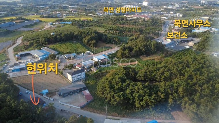 방9개,가든형식당,주차넉넉,지하수 사용, 매매가능 (토지면적넓음) 4