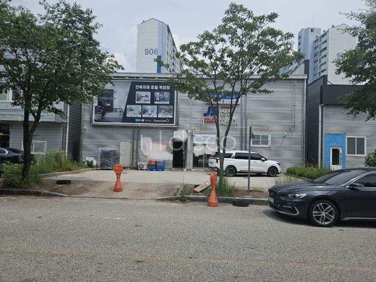 흑석동 패션의거리 도로변 상가임대 6