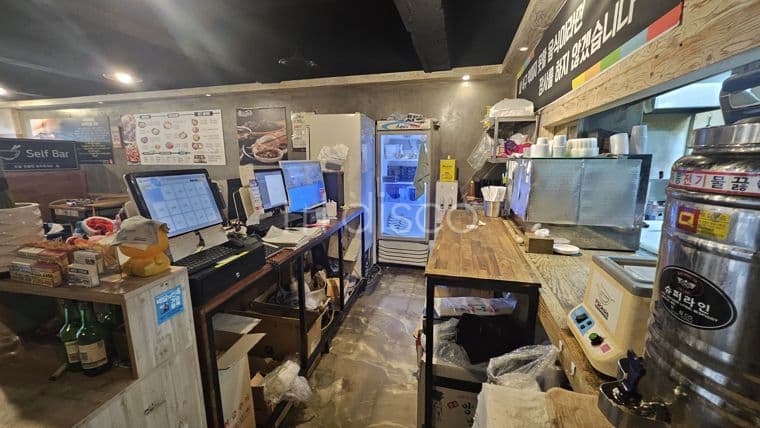 동산동 노른자 자리 고래등 오거리 상가 7