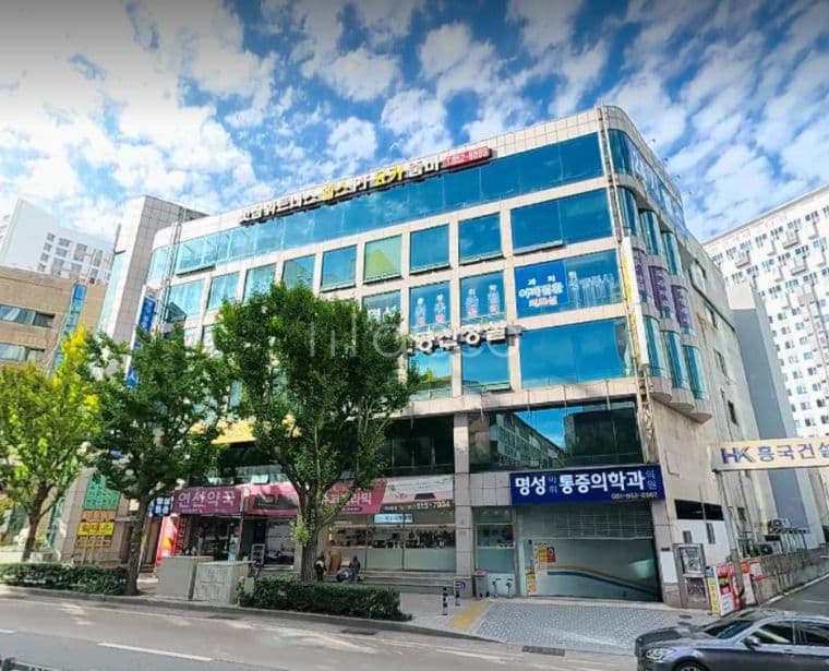 연산동 초역세권 대로변 대형 상가 임대