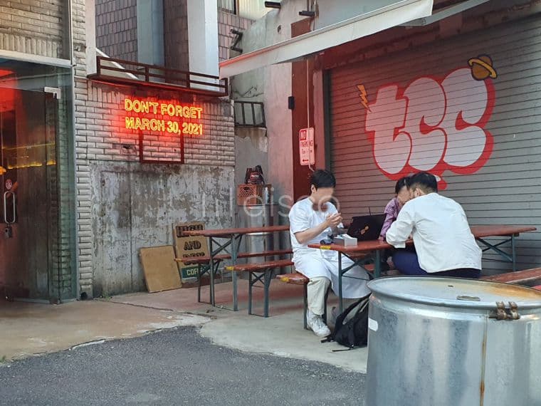 목좋은 6차선 대로변 상가 9