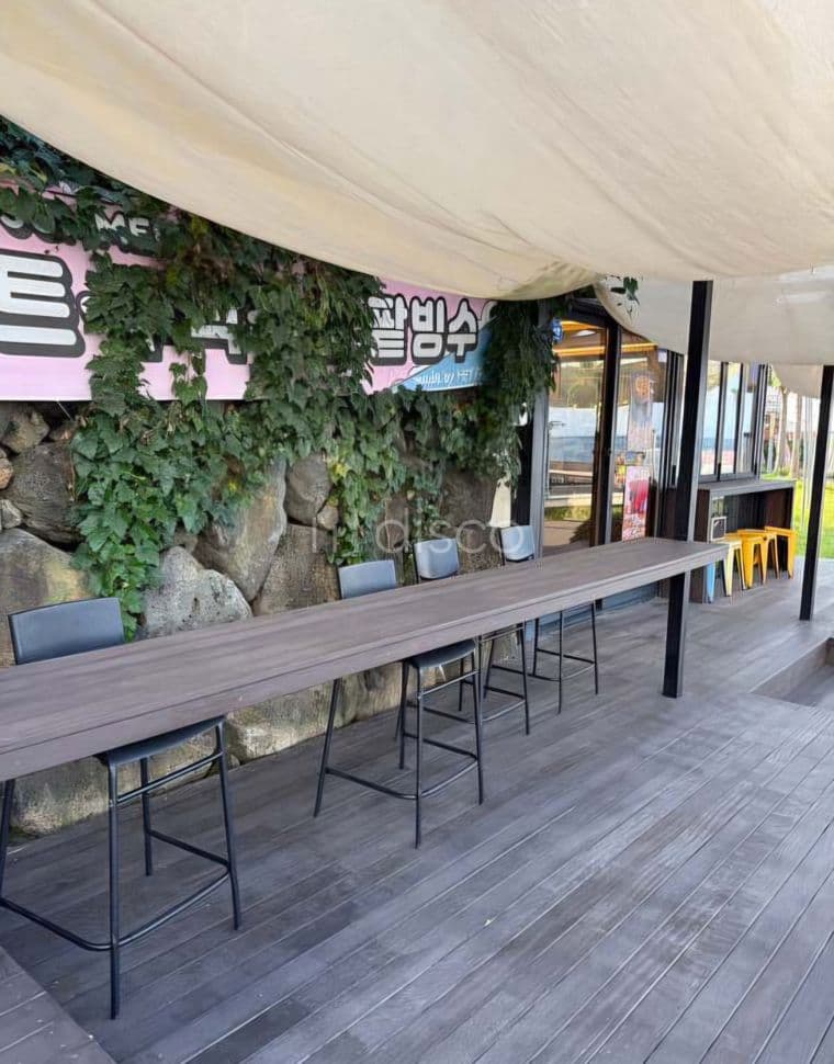 판포포구 바다 바로 앞, 감성 카페 임대 8