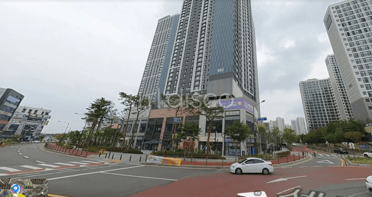 에코시티 포레나 주상복합아파트 1층 상가로 유동인구 풍부함.