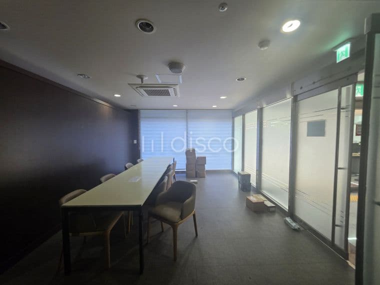 전용40 영등포구청역 1층 임대 베이커리카페 추천 1
