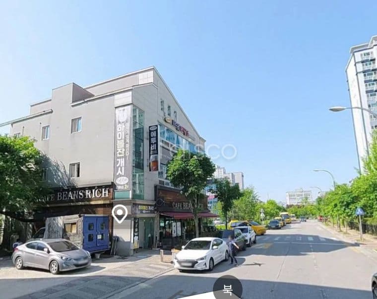 모현동 배산제일풍경채 인근 아파트 밀집지역 내 2층 상가 임대 2