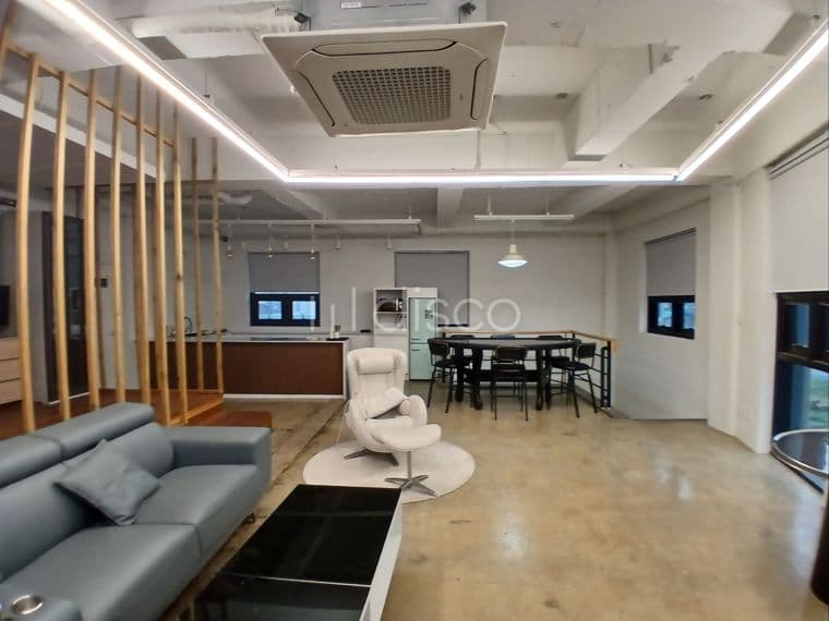 송학동 4차선변 1,2층 상가 임대 8