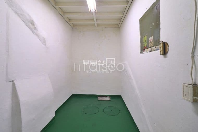 실 31P, 을지로5가 동대문디자인플라자 인근, 1층 공장, 전철역 2분 8