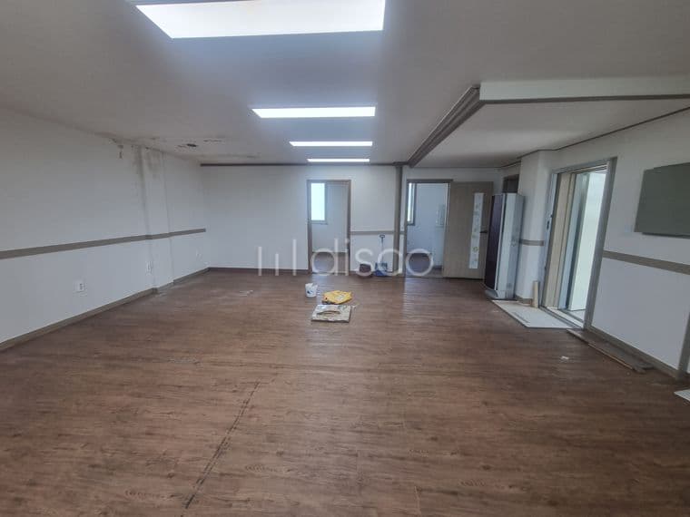 강변교 삼거리 최고의 광고 보장한 자리 상가 10647 3