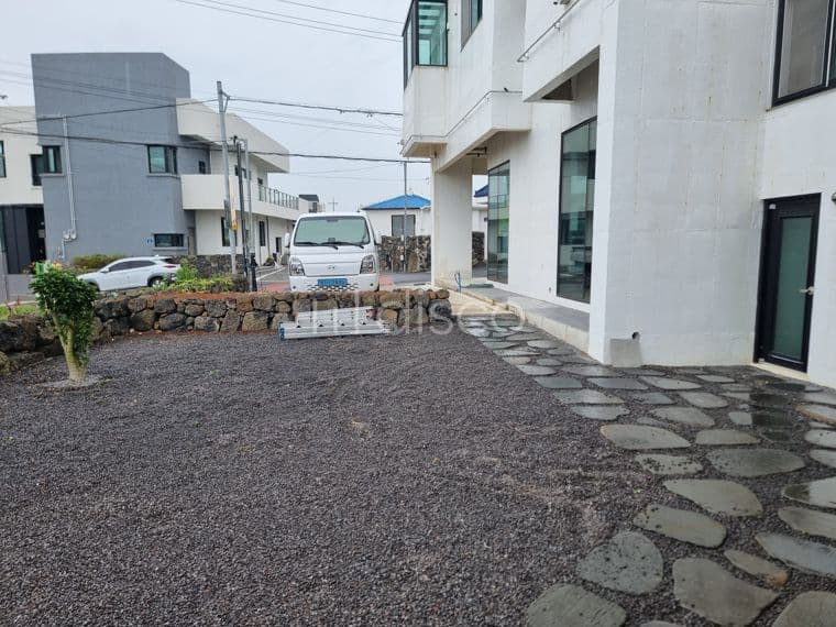 금능해변 인근 1층 상가 임대 7