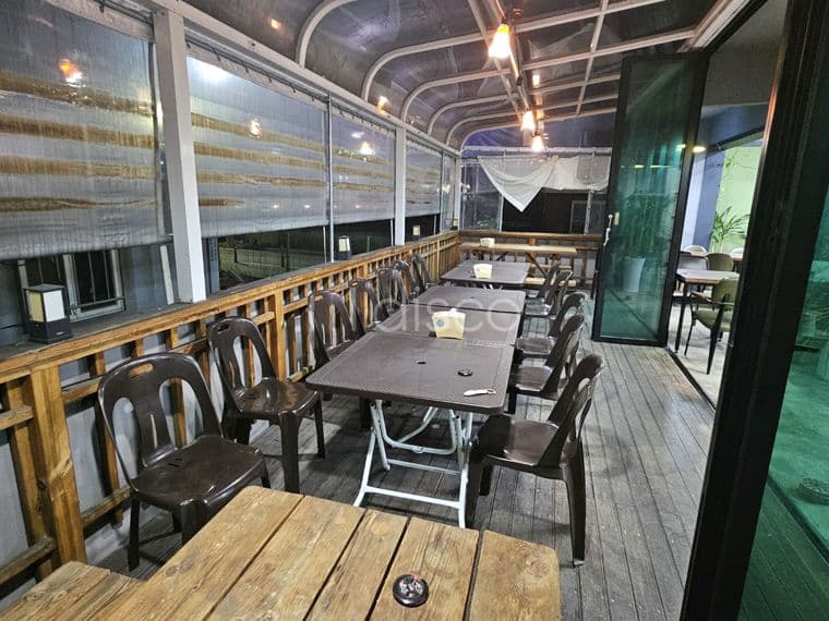 식당,호프 시설 완비된 상가,테라스추가활용가능,시설비없음,즉시영업가능 9