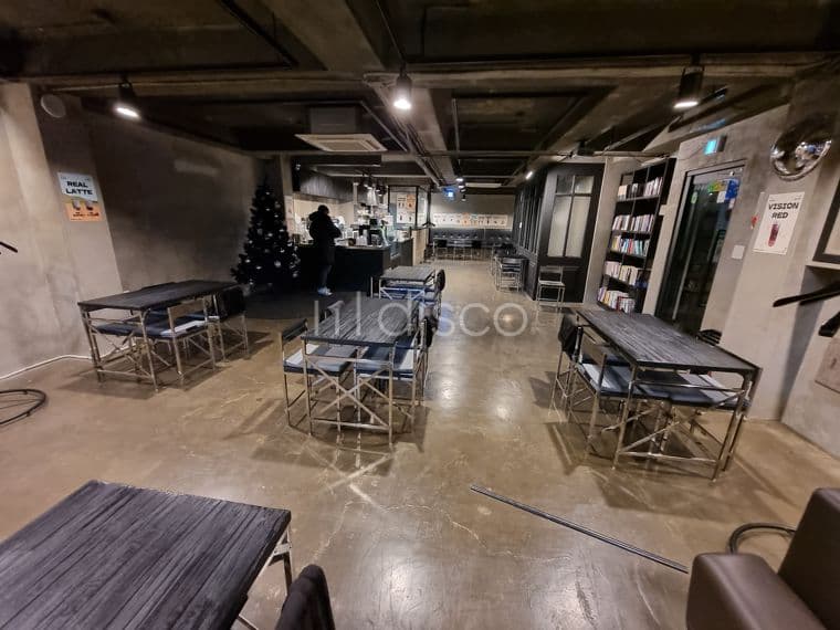 연신내역 4분, 2층 엘베있음, 깨끗하고 예쁜 상가 4