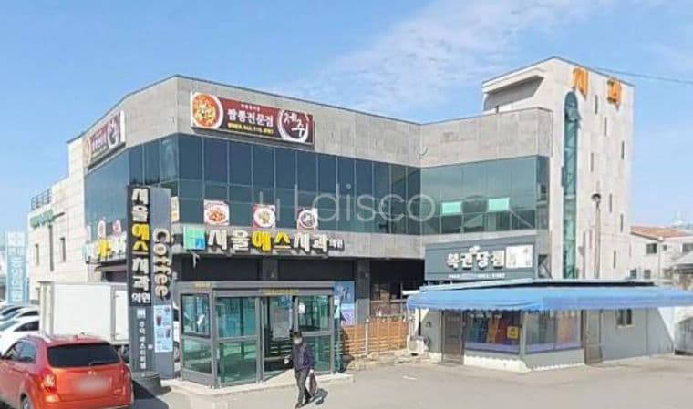 버스터미널 바로 옆, 주덕읍 가장 중심에 위치한 상가, 분할 임대 가능 1