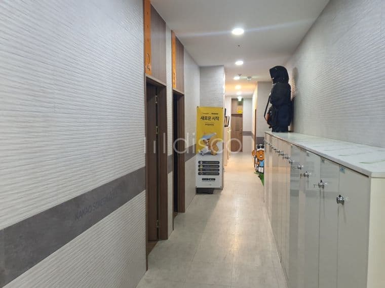 송학동 8차선변 스크린골프 임대 2