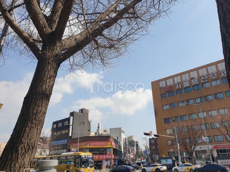 한강로1가 가시성 접근성 매우 뛰어난 코너 상가임대 3