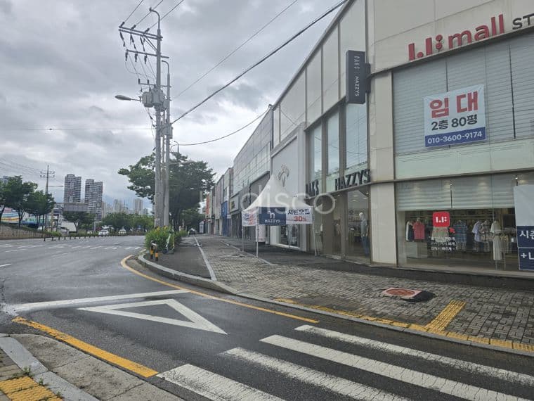 [전주 상가 임대] 동부대로 핵심 사거리 코너 2층 96평, 이 가격에 이 입지가 가능해? 파격 조건 대형 상가 임 10