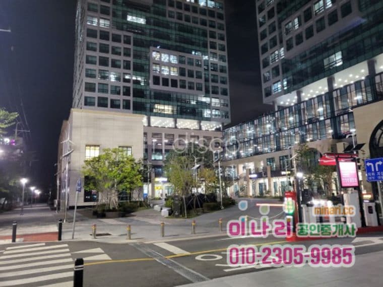 광주광역시 첨단지구 지식산업센터 1층 상가 임대  1