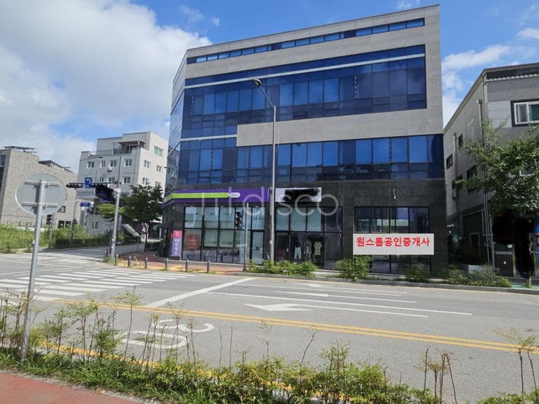 하남3지구  중심지역 2차선도로변 상가 2