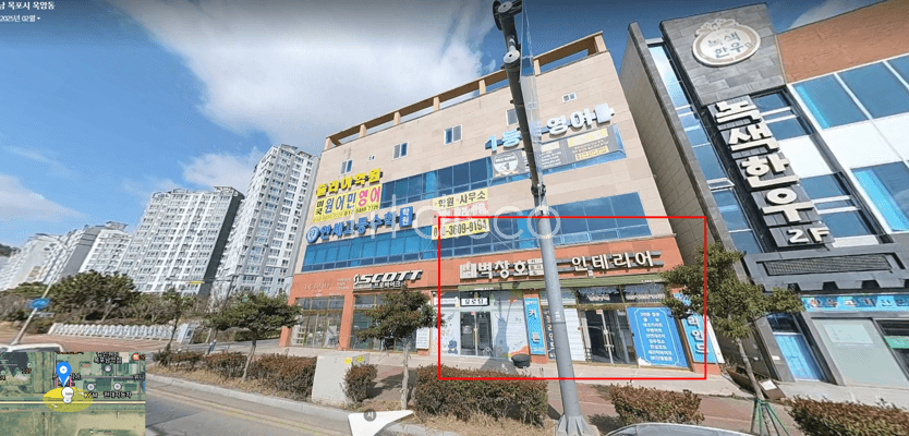 1층 / 커텐, 인테리어, 자동차용품점, 자전거, 공구/ 주차10대 1