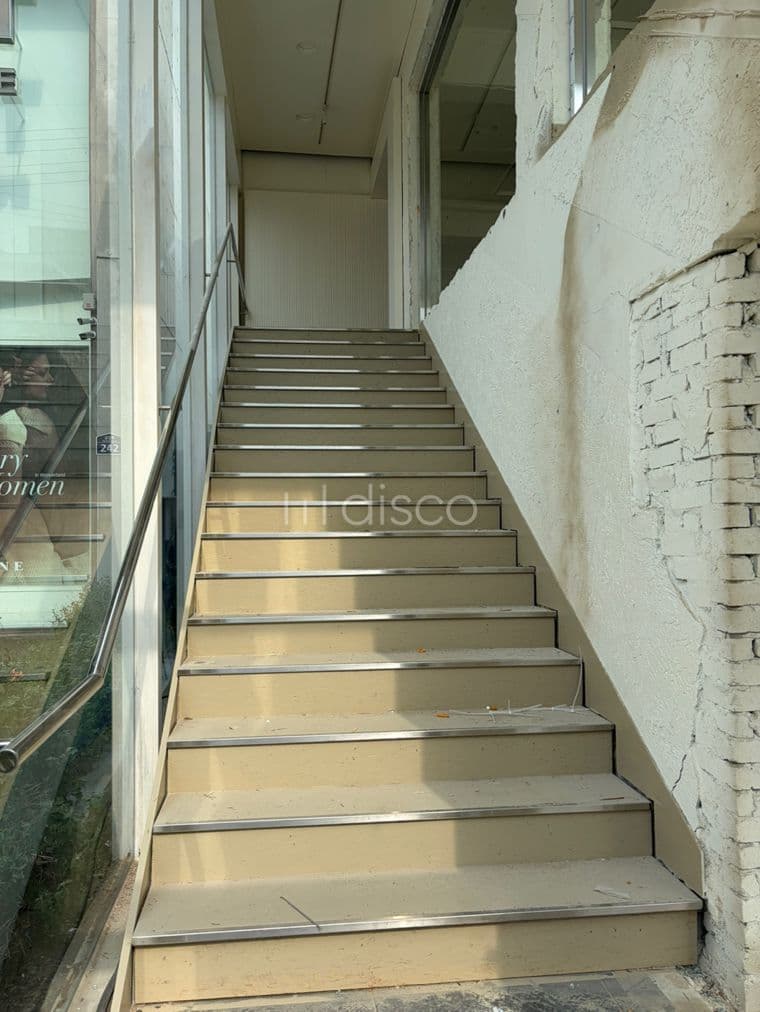 눈에띄는 카페자리. 부산대상권, 장전래미안 도보거리. 가시성좋음 7