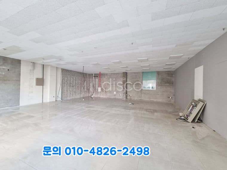 모현동 전북은행 1층 상가 현 공실 1