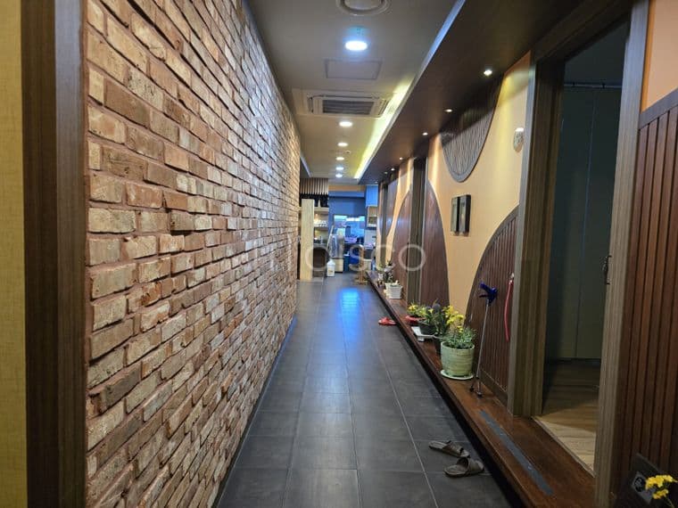 전주 효자동 상가 임대｜2층 50평 보증금 3,000/월 170 · 3층 100평 보증금 5,000/월 220 “주 6
