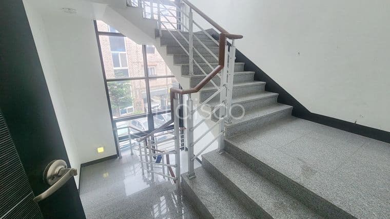 송천동 6차선 대로변 노출 효과 좋은 상가/사무실 임대 10