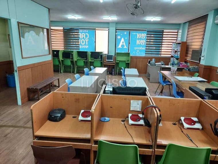 중앙초 인근 상가점포 2층 사무실, 음악학원 임대 3