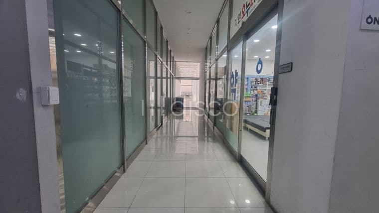 [전속 센추리21]올리브영이 있는 병의원이 임차되어 있는 메디컬 센터 1층 후면의 병의원자리 7