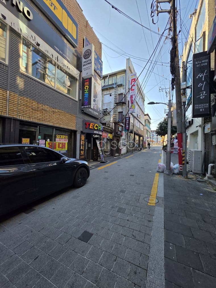 [특급정보]경대북문 카페거리 초입, 무권리 1층/2층 상가 임대 1