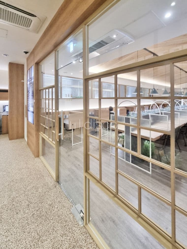 무인 스터디 카페 성업중 l 초.중학교 인접 l 안정적인 수익 5