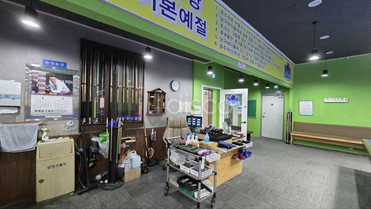 전주 송천동 8차선 대로변 2층 70평형 당구장 임대 2