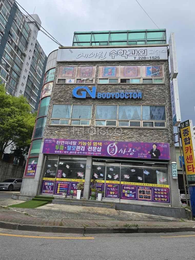 [전주 평화동 상가 임대] 15년 검증된 상권! 사거리 코너 미용실 자리 (권리금 無) 3