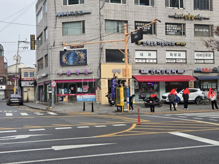 유동인구많은 6차선대로변 건널목앞 최요지 상가 4