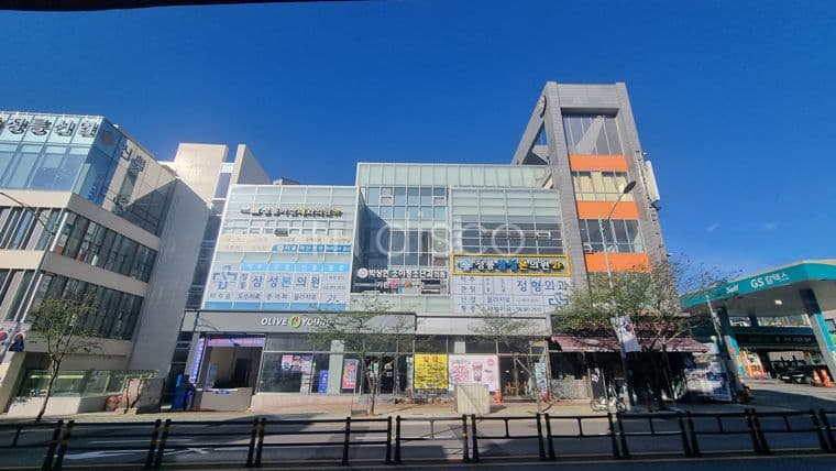 [전속 센추리21]1층에 올리브영이 있는 지하 전용86평의 병의원 추천임대 12