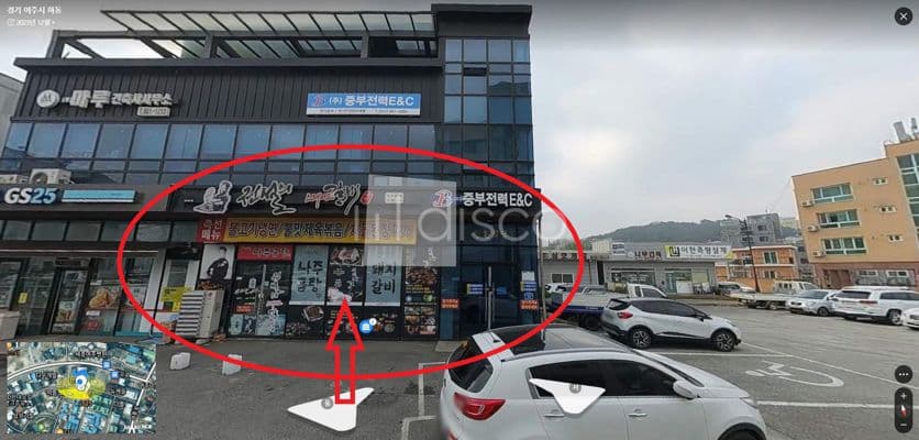 인구밀집지역이며 사무실이 많아 유동인구가 많은 목좋은 식당 임대 1