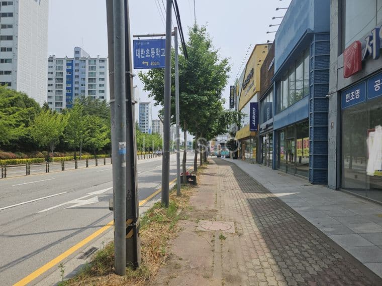 흑석동 패션의거리 도로변 상가임대 5