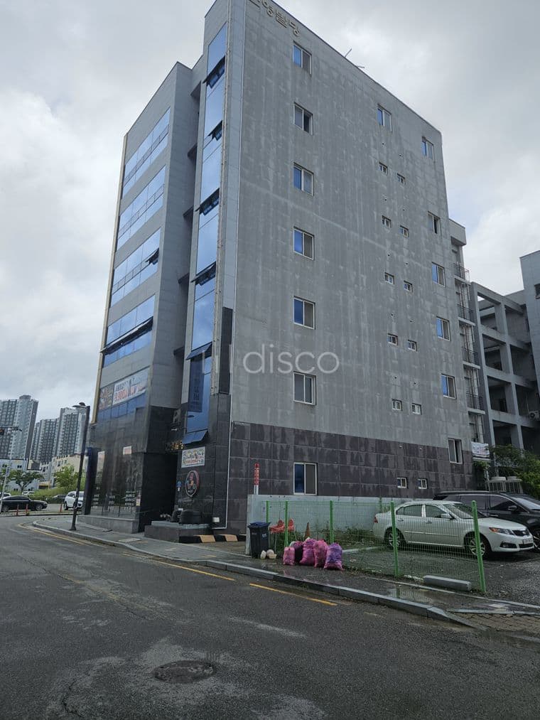 광산세무서 뒷편 일반음식점(2층)  시설비 없음 2