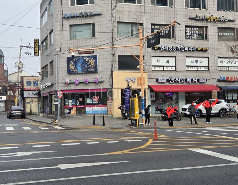 유동인구많은 6차선대로변 건널목앞 최요지 상가 2