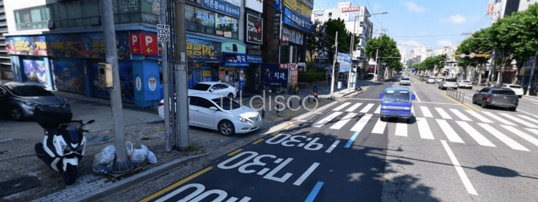 평화시장 사거리 유동인구 많은 자리.무권리.넓은 평수 분할가능