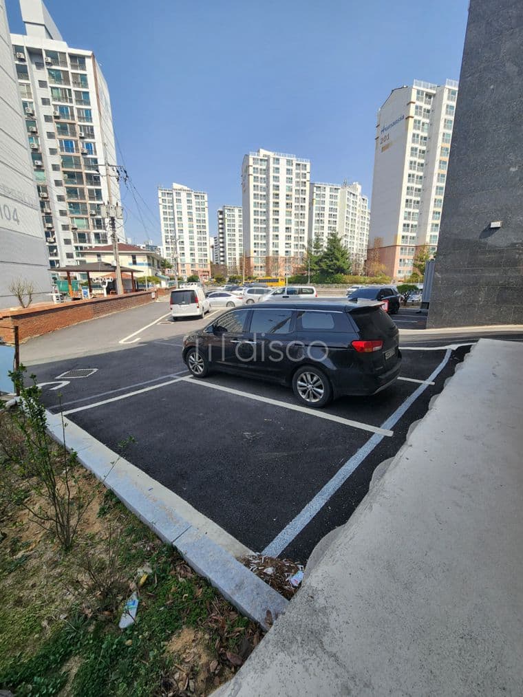 깨끗한 신축 상가, 분할,이면주차 가능, 남녀화장실분리 ,음식점추천 4