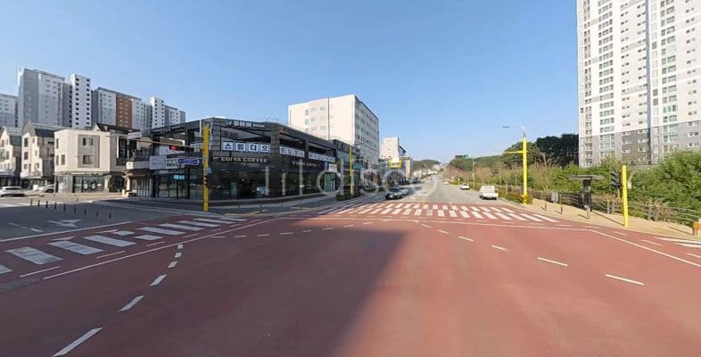 유천동 아파트단지얖 1층 근린생활시설 타업종가능 1