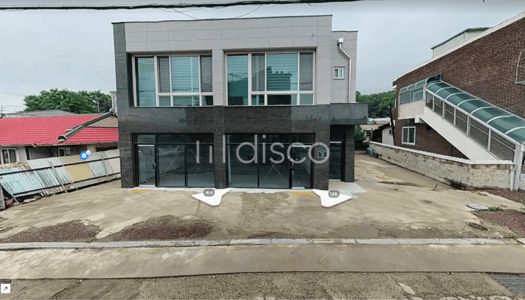 고삼파출소, 고삼면사무소, 초등학교 근처 고삼호수로에 접한 신축상가
