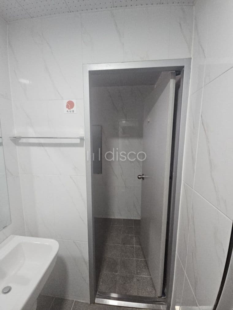 하남대로변 전시장 및 자동차관련샵, 대형음식점, 전시장 등 건물 전체 임대 6