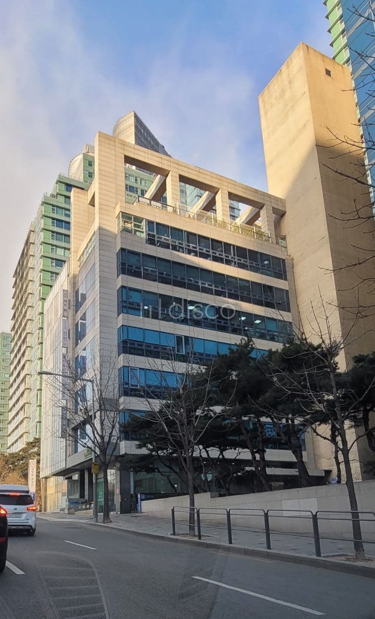 서초중앙로 대로변 빌딩 1층 임대 1