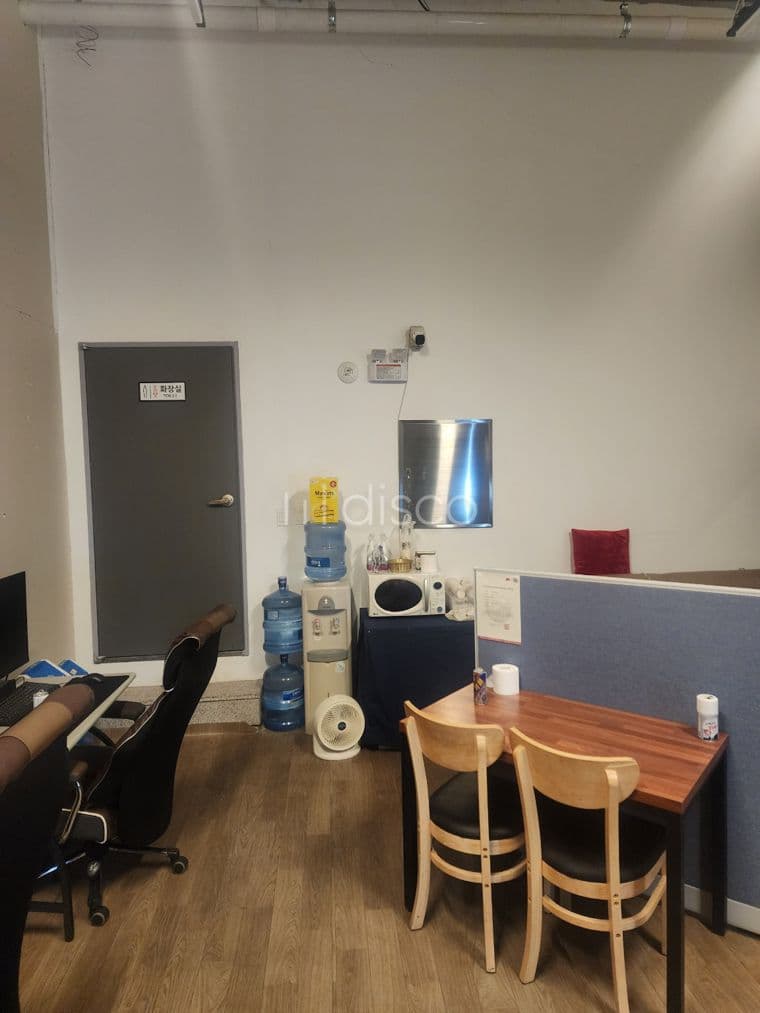 효자동 3가 대로변 코너 1층 커피숍 임대 2